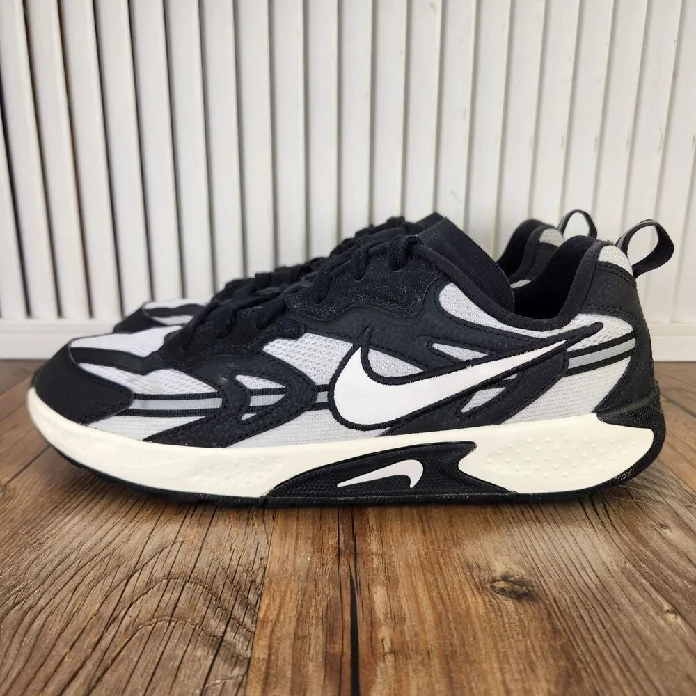 Nike Jam Sneakers Womens Size 10.5 Black White Breaking Dance Shoes FN0314-004